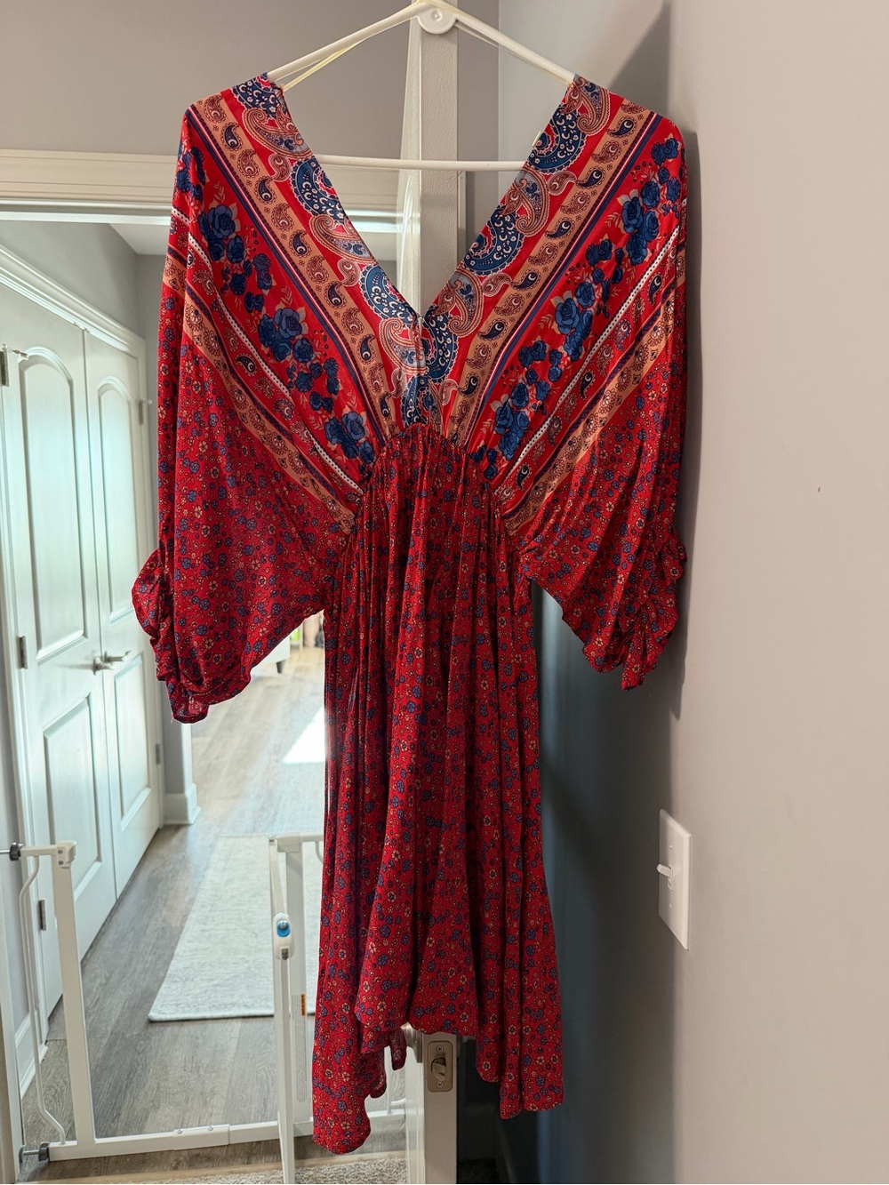 Umgee Red and Navy Paisley V-Neck Dress